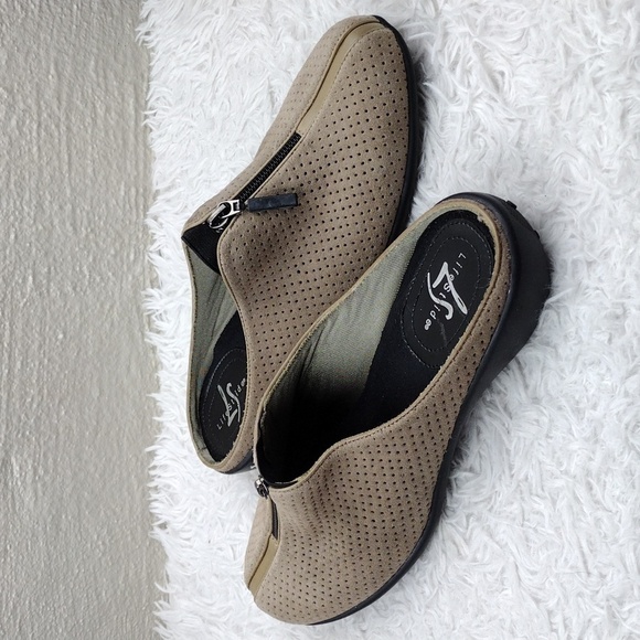 Life Stride Dusty Tan Suede Leather Upper Almond Toe Low Heel Slip On Mule Shoe - Picture 16 of 16